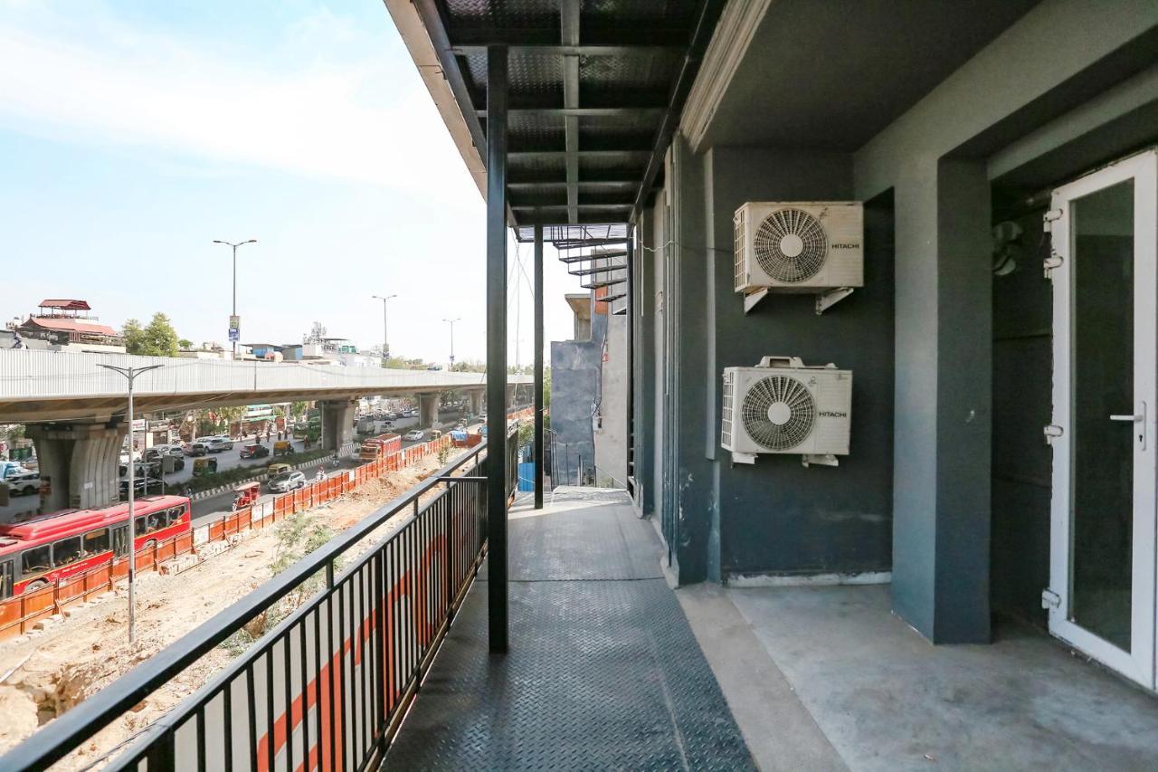 Fabhotel Vat - Meera Bagh Delhi  Exterior foto