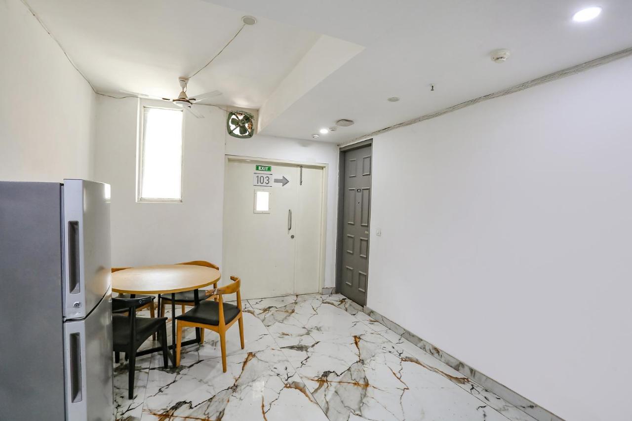 Fabhotel Vat - Meera Bagh Delhi  Exterior foto
